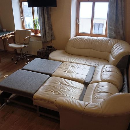 Ainas Flat Apartment Saldus Bagian luar foto